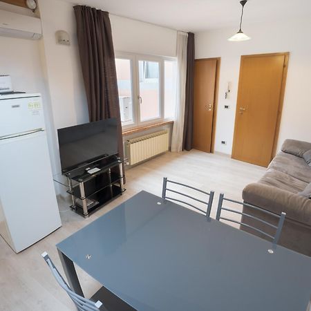 Casa Cico Apartment มัลเชซิเน ภายนอก รูปภาพ