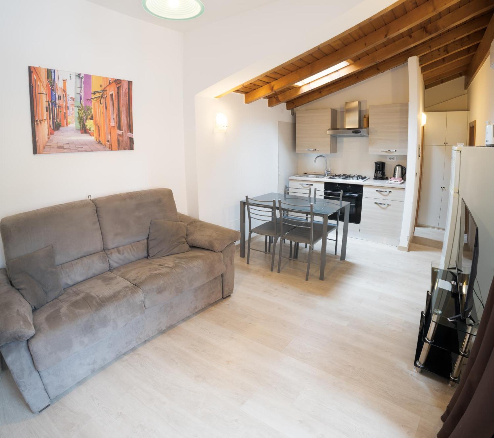 Casa Cico Apartment มัลเชซิเน ภายนอก รูปภาพ
